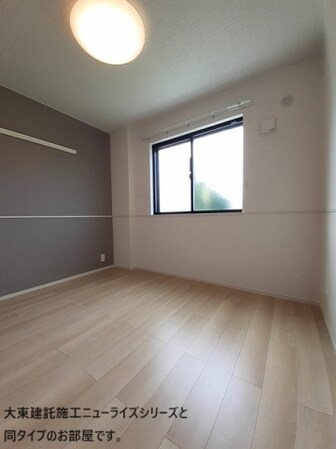 ラ・フォレスタⅡの物件内観写真